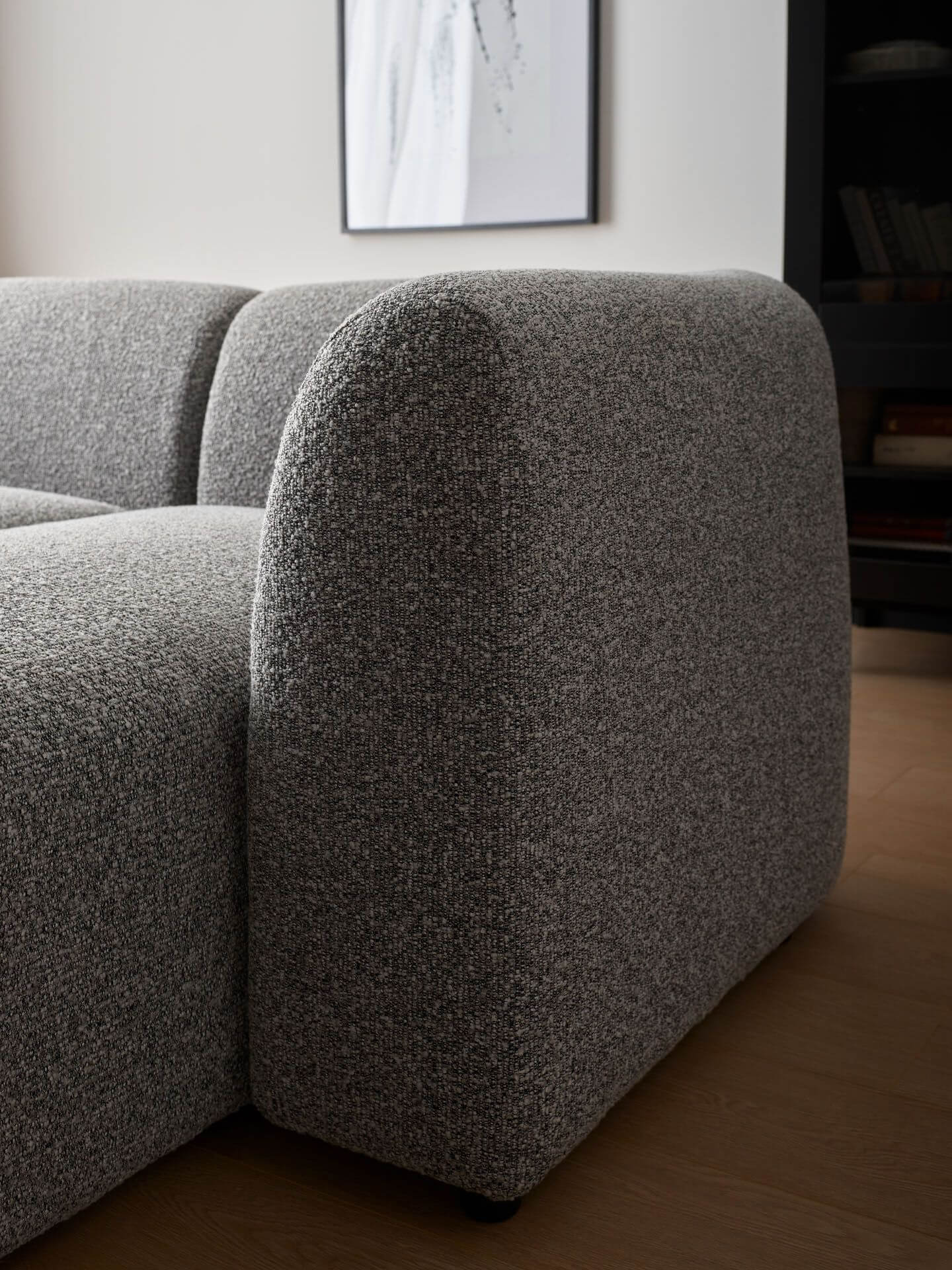 sofa nui w tkaninie boucle