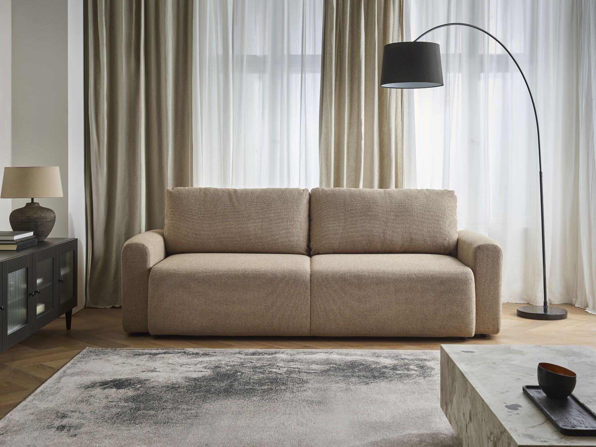 An elegant living room with a modern twist - how to decorate it?