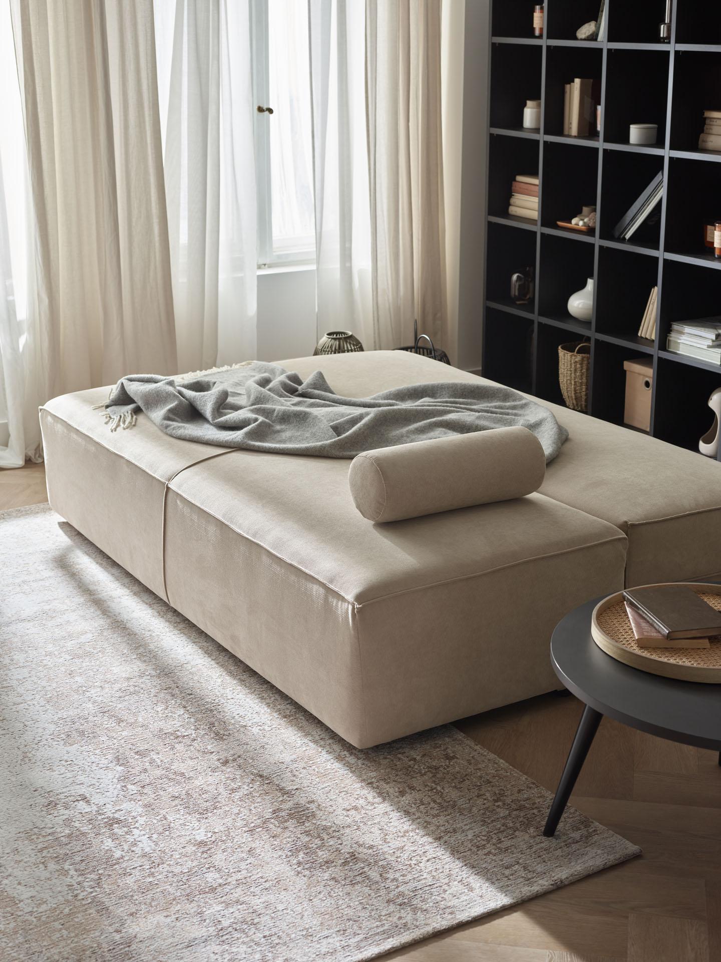 rozsuwana sofa