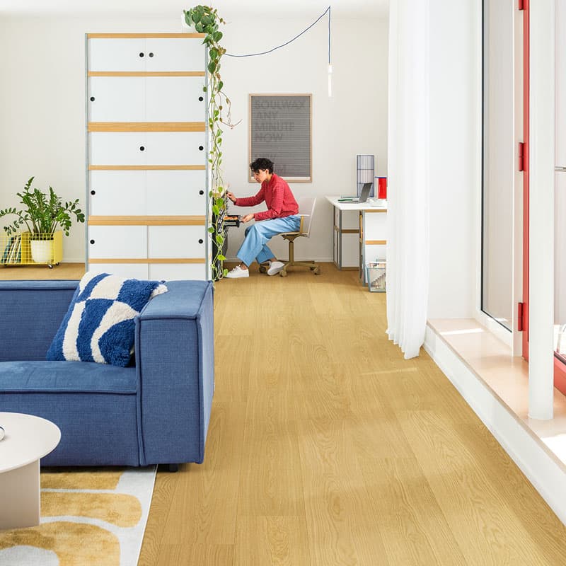 Panele podłogowe QUICK STEP Impressive Dąb Bourbonowy IM8260 aranżacja