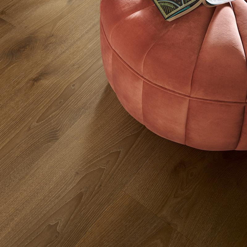 Panele winylowe Pergo Namsen Pro Dąb Lakeland Ciemny V4207-40228 aranżacja