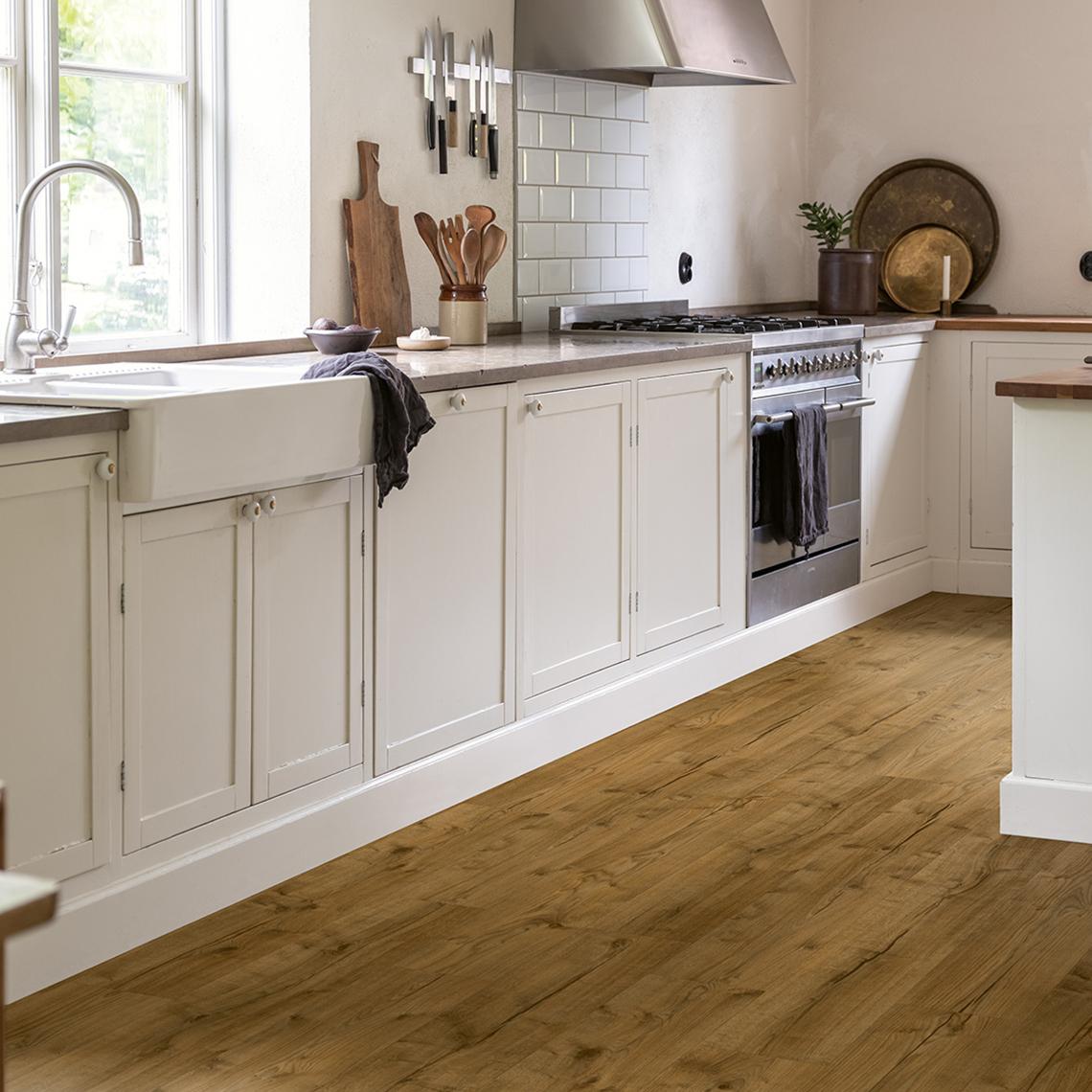 Panele winylowe Pergo Namsen Pad Pro Dąb Naturalny Domowy V4307-40222 aranżacja