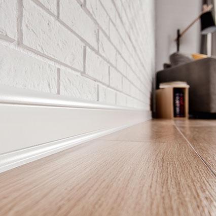 Skirting board Estilo E601 arrangement