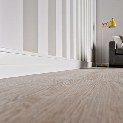 Skirting board Estilo E701 arrangement