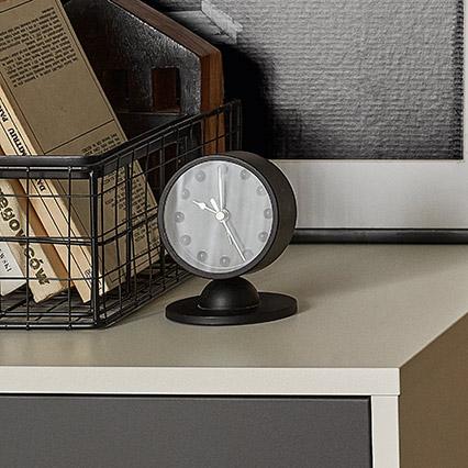 Alarm clock Zaco arrangement