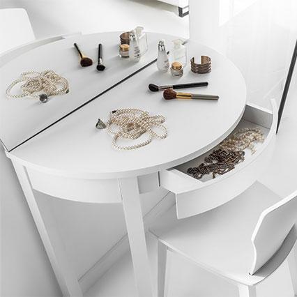 Dressing table Simple arrangement