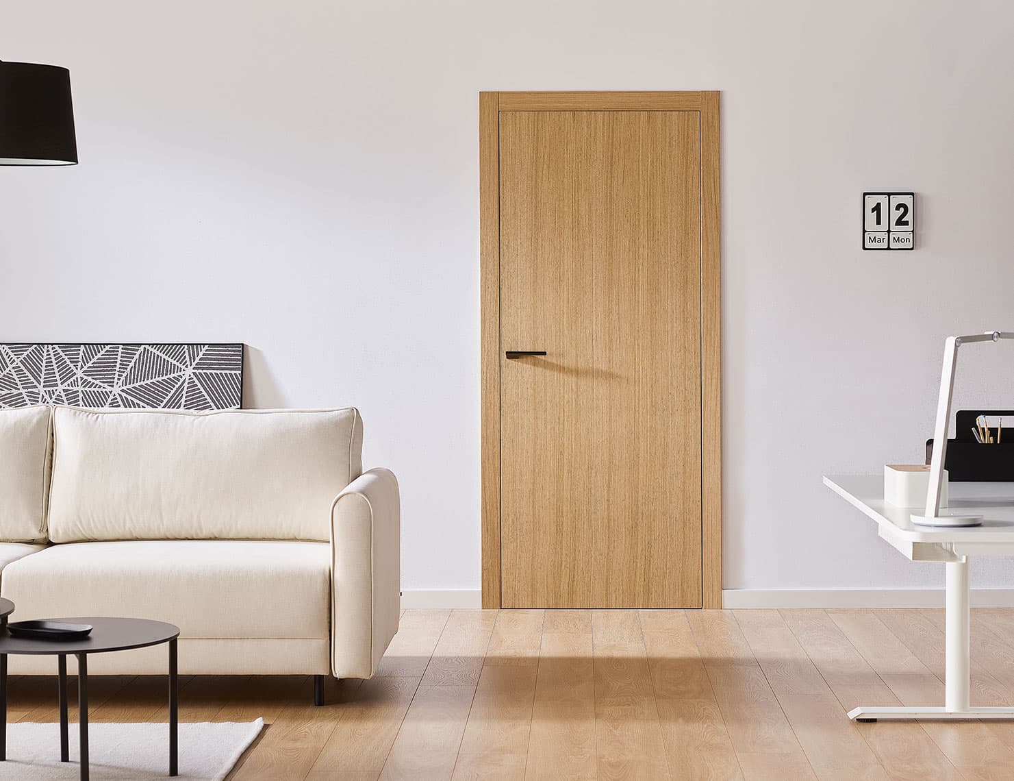 Fornir czy laminat – jakie wykończenie drzwi wybrać? Fornir czy laminat – jakie wykończenie drzwi wybrać?