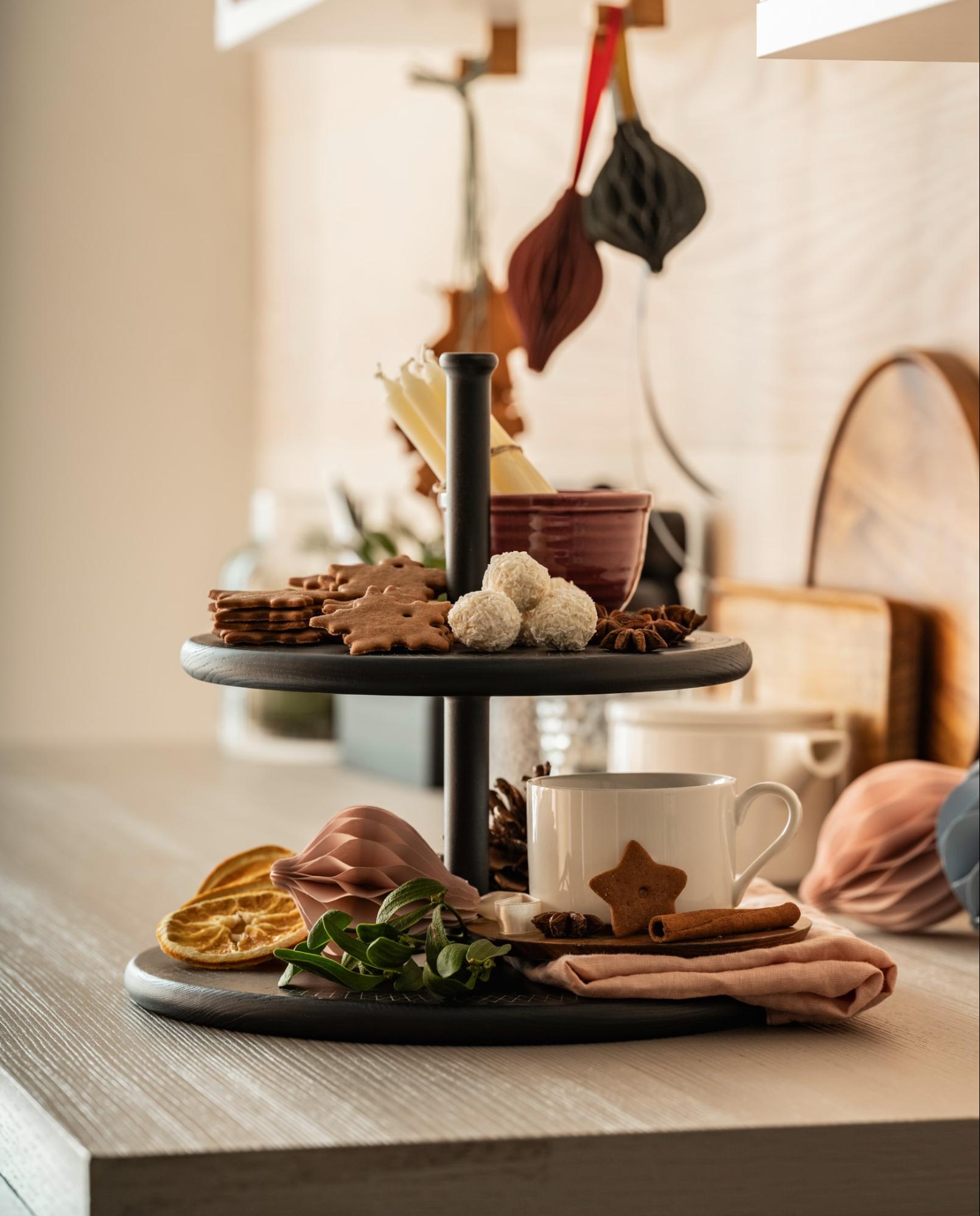 Patera ze świątecznymi słodyczami