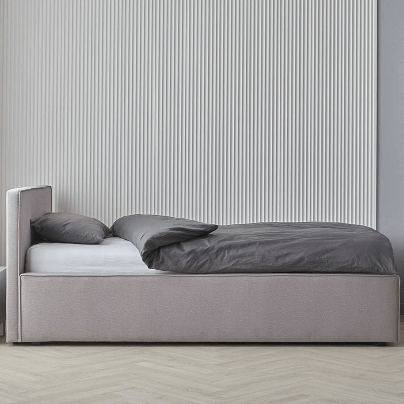 tapicerowane łóżko młodzieżowe