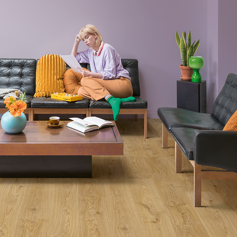 Podłoga winylowa Quick Step Blos Dąb wiejski naturalny AVSPU40025 ze zintegrowanym podkładem arrangement