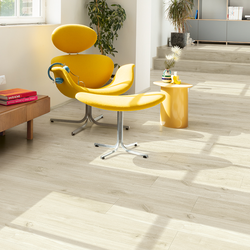 Podłoga winylowa Quick Step Blos Dąb Canyon beżowy AVSPU40038 ze zintegrowanym podkładem arrangement