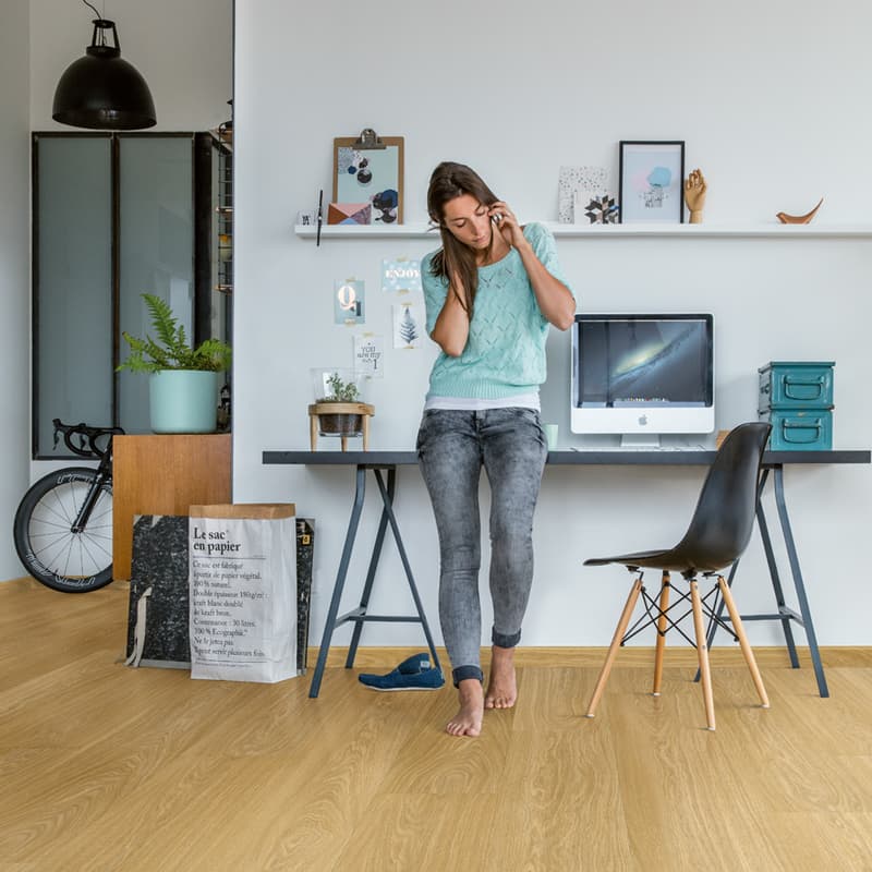 Panele winylowe Quick Step Fuse Dąb stonowany średni naturalny SGMPC20322 aranżacja