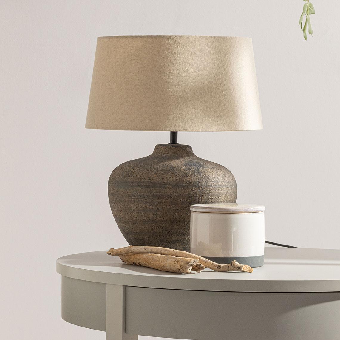 Lou dresser lamp arrangement