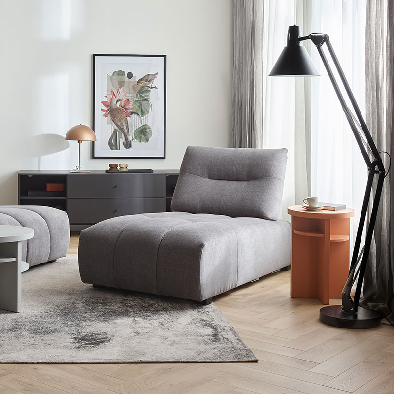 Mura chaise longue with adjustable backrest arrangement