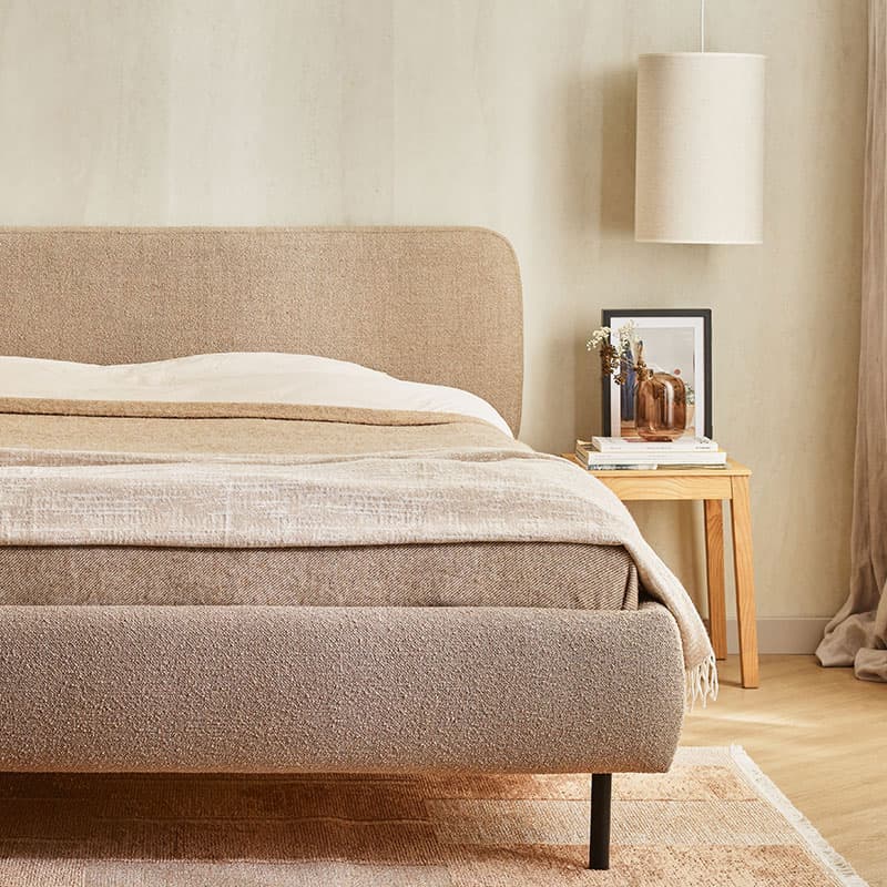 Upholstered bed with low headrest 180x200 Calme arrangement