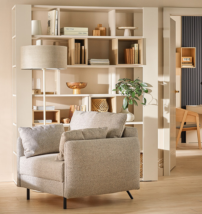 Hitta floor lamp arrangement