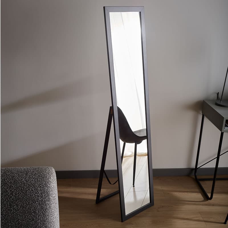 Standing mirror Mirro arrangement
