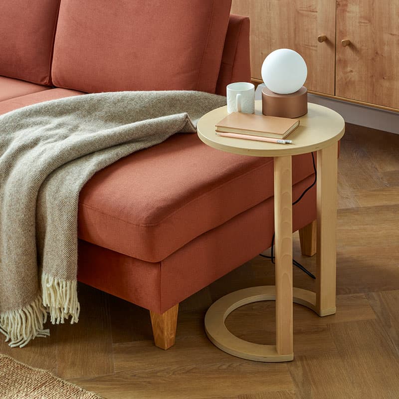 Ritmo auxiliary table arrangement