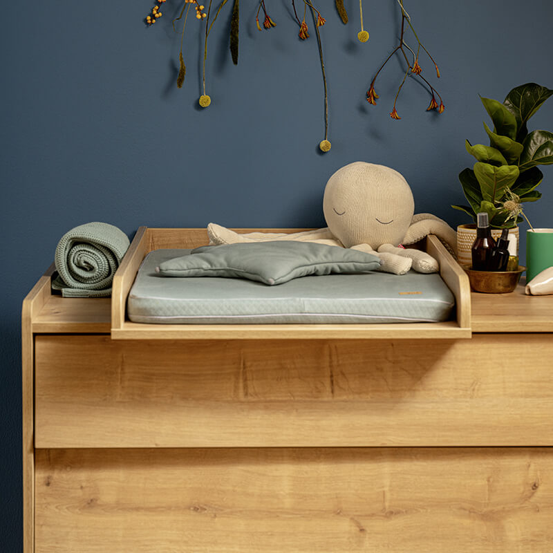 Dresser changer for dresser with 3-drawers Vintage arrangement