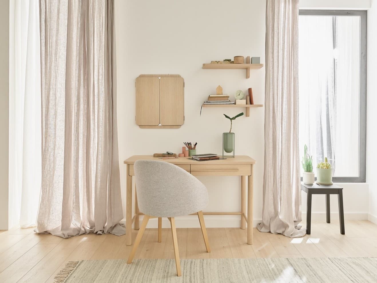 Jakie krzesło do toaletki wybrać? Praktyczny poradnik