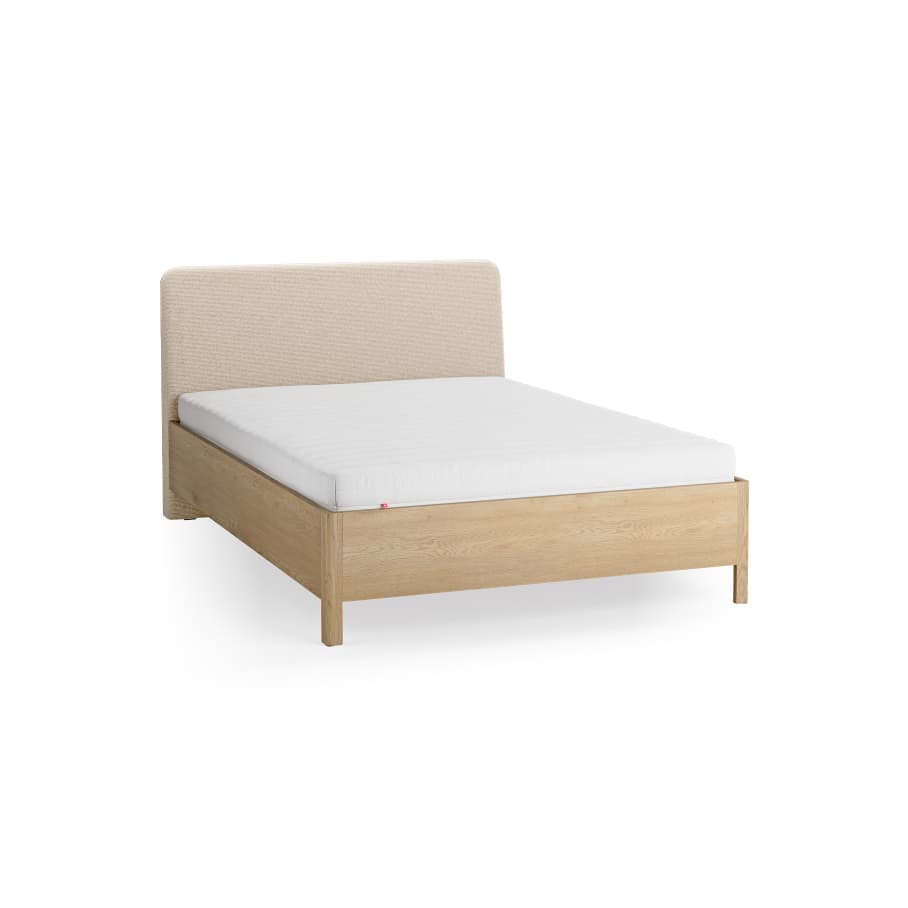 Łóżko 140x200 z tapicerowanym zagłówkiem skośnym Well
