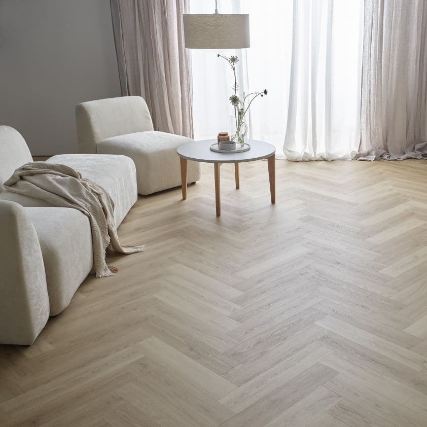 Panele winylowe Rega Oak Michigan ze zintegrowanym podkładem aranżacja