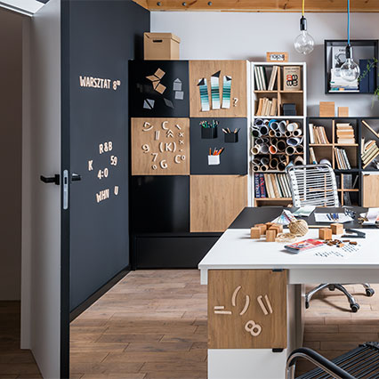 2-door wardrobe with base 106x53 and drawer Young Users arrangement