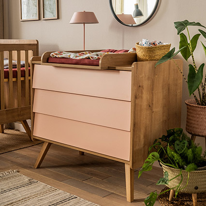Komoda z 3 szufladami Vintage aranżacja